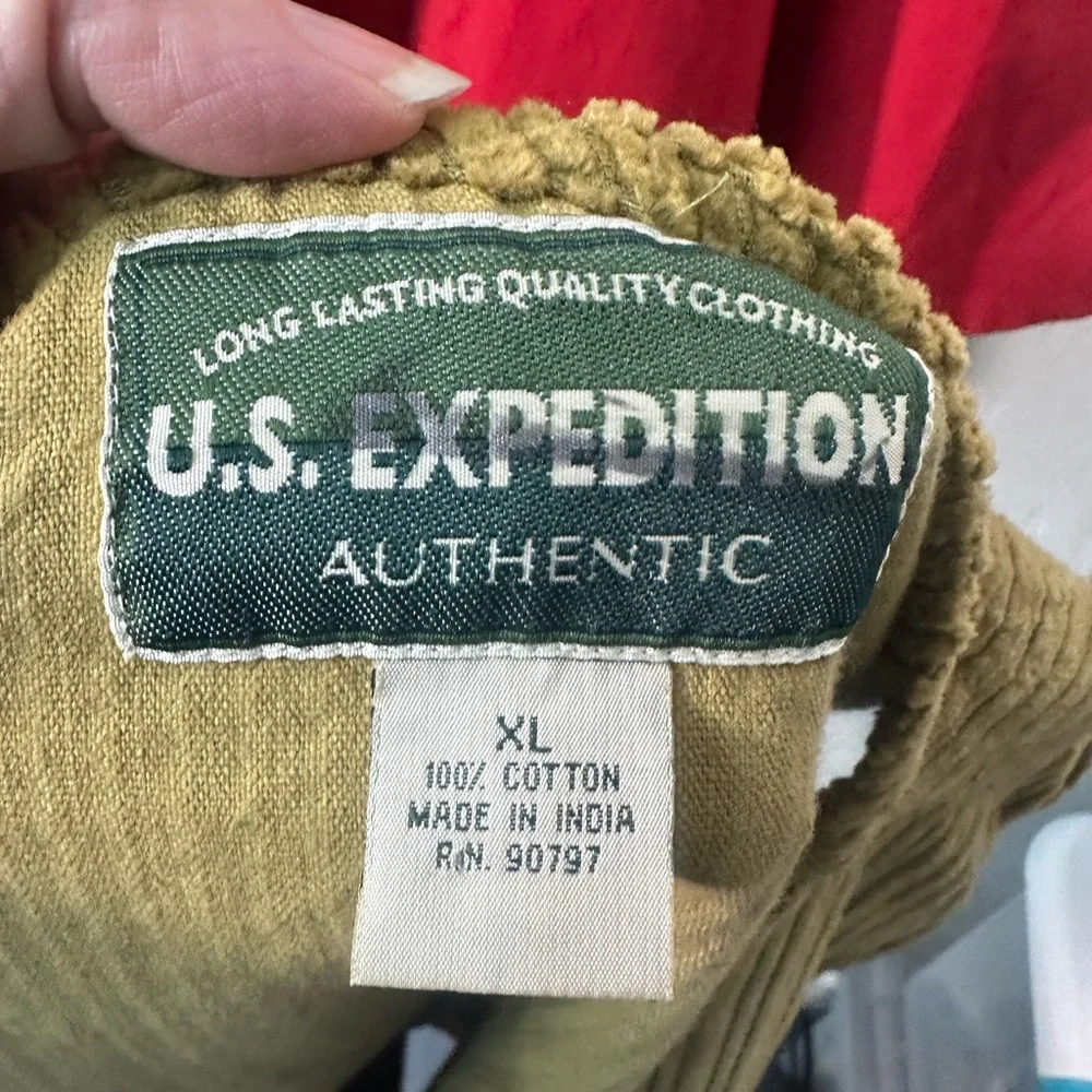 U. S. Expedition Tan Ribbed Vest Size XL EUC